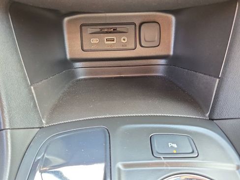 Certified 2023 Chevrolet Equinox RS w/ RS Leather Package image 32