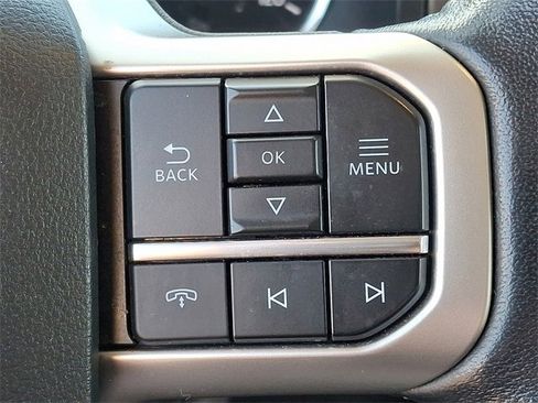 Used 2024 Ford Expedition XLT image 19