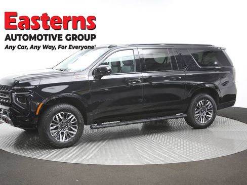 Used 2025 Chevrolet Suburban Z71 AWD/4WD image 62