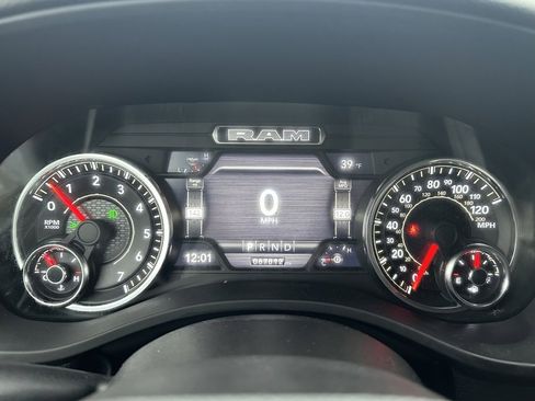 Used 2022 RAM 1500 Big Horn image 24