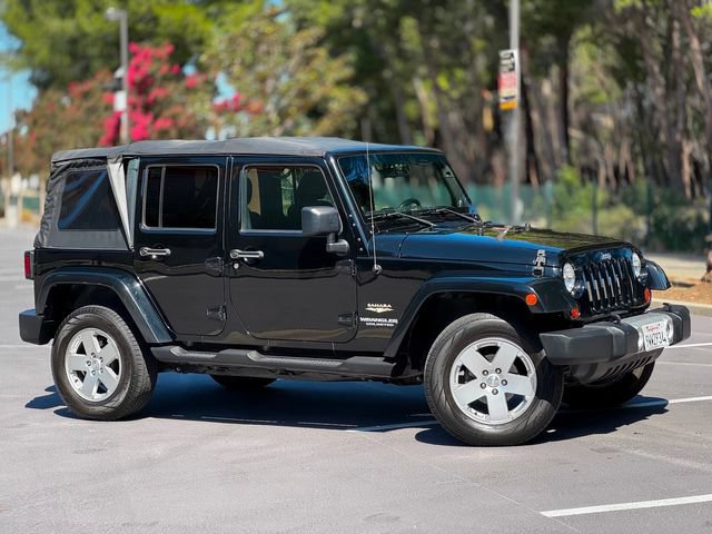 Used 2012 Jeep Wrangler Unlimited Sahara AWD/4WD image 4