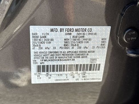 Used 2025 Ford Explorer Active w/ Active Comfort Package AWD/4WD image 34