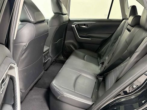 Certified 2021 Toyota RAV4 XLE Premium AWD/4WD image 24