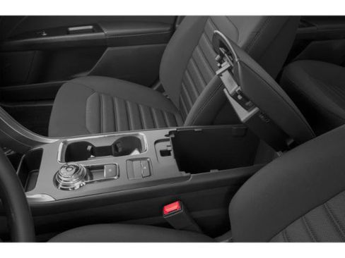 Used 2018 Ford Fusion SE w/ Fusion SE Technology Package AWD/4WD image 15