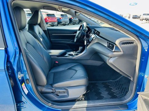 Used 2019 Toyota Camry SE image 28