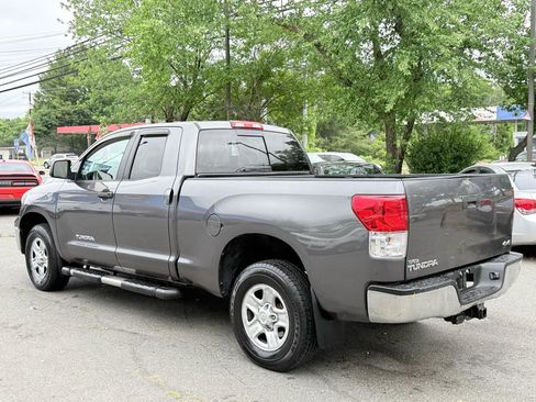 Used 2013 Toyota Tundra 4x4 Double Cab w/ Tow Pkg image 6