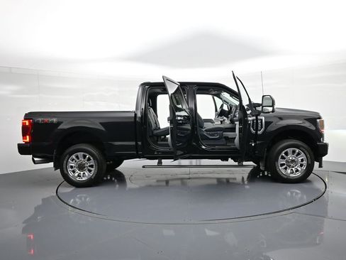Used 2022 Ford F350 Limited AWD/4WD image 35