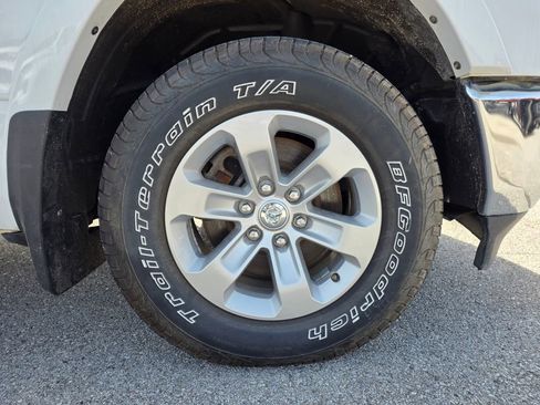 Used 2020 RAM 1500 Laramie image 30