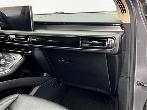 Used 2022 Lincoln Nautilus FWD image 17