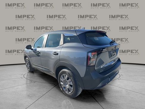 Used 2025 Nissan Kicks S image 3