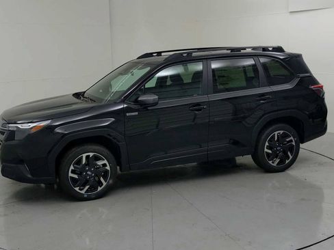 New 2026 Subaru Forester Premium AWD/4WD image 5