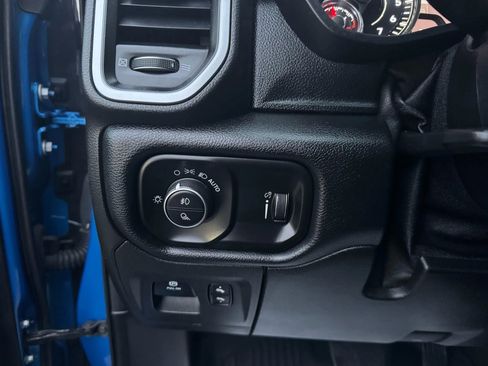 Used 2020 RAM 1500 Big Horn image 16