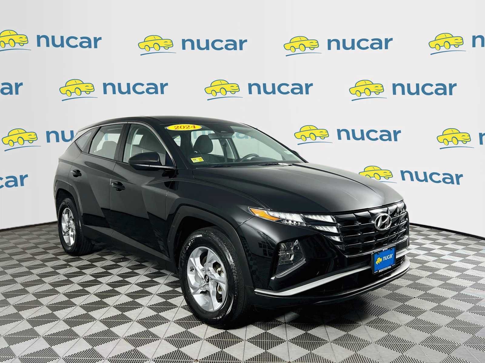 Certified 2024 Hyundai Tucson SE AWD/4WD image 1