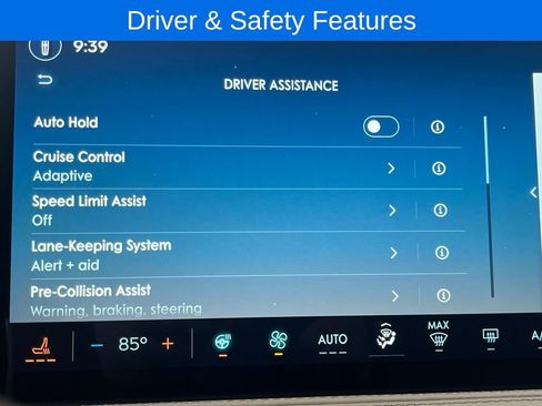 New 2026 Lincoln Corsair Reserve image 5