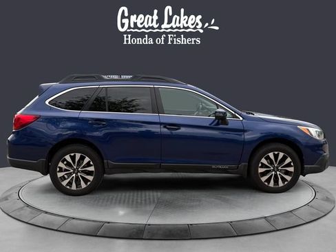 Used 2015 Subaru Outback 2.5i Limited AWD/4WD image 6