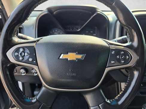 Used 2020 Chevrolet Colorado Z71 AWD/4WD image 26