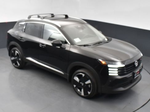 New 2026 Nissan Kicks SR image 44