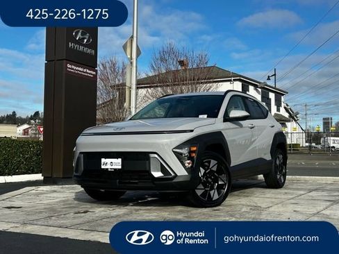 Certified 2025 Hyundai Kona SEL image 1
