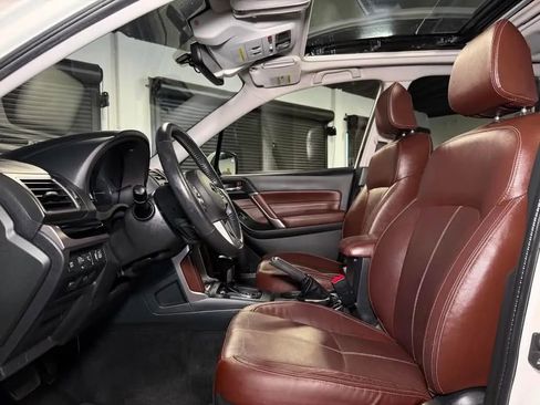 Used 2018 Subaru Forester 2.5i Touring w/ Popular Package #2 AWD/4WD image 29