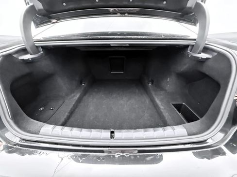 Used 2023 BMW 760i xDrive AWD/4WD image 23