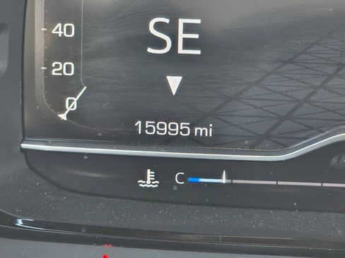 Used 2024 GMC Yukon XL Denali w/ Advanced Technology Package AWD/4WD image 27