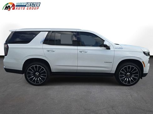 Used 2025 Chevrolet Tahoe High Country image 5