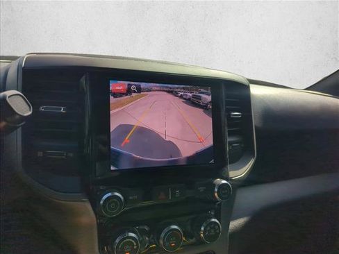 Used 2025 RAM 2500 Tradesman w/ Chrome Appearance Group image 9