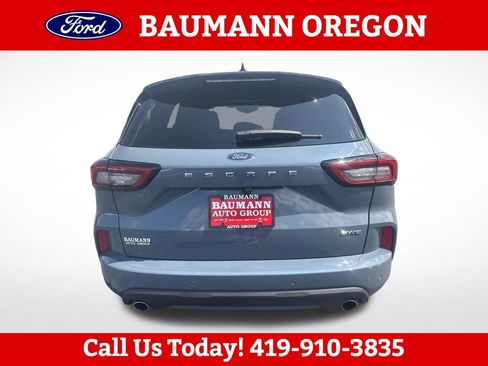 Used 2023 Ford Escape ST-Line w/ Tech Pack #1 AWD/4WD image 4
