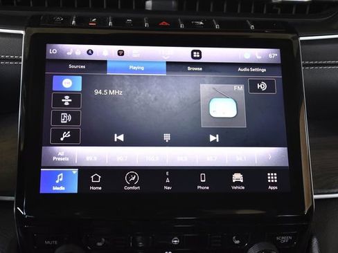 Used 2023 Jeep Grand Cherokee Limited AWD/4WD image 14