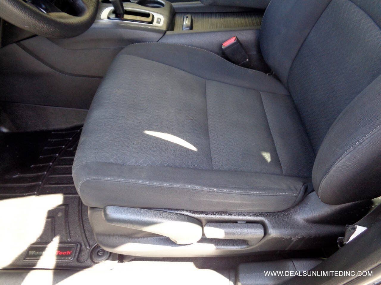 Used 2017 Honda Ridgeline Sport image 8
