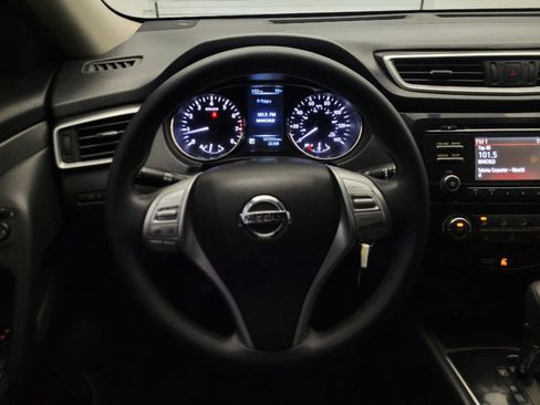 Used 2016 Nissan Rogue S FWD image 22