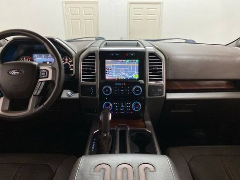 Used 2015 Ford F150 King Ranch w/ Equipment Group 601A Luxury AWD/4WD image 11