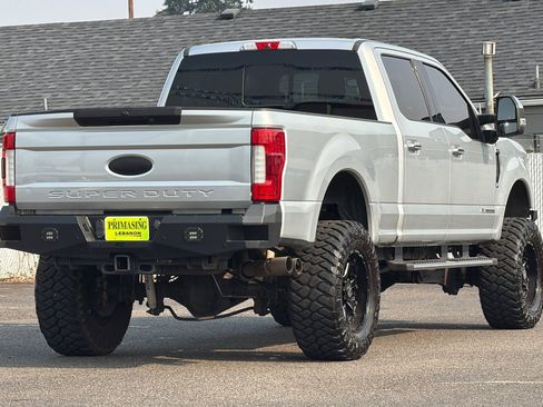 Used 2017 Ford F350 Lariat w/ Lariat Ultimate Package AWD/4WD image 4