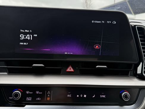 Used 2024 Kia Sportage EX image 26