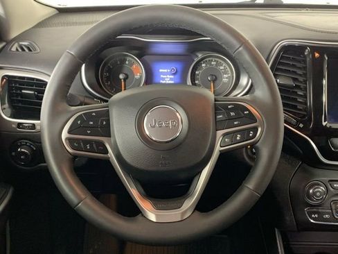 Used 2021 Jeep Cherokee Limited image 16