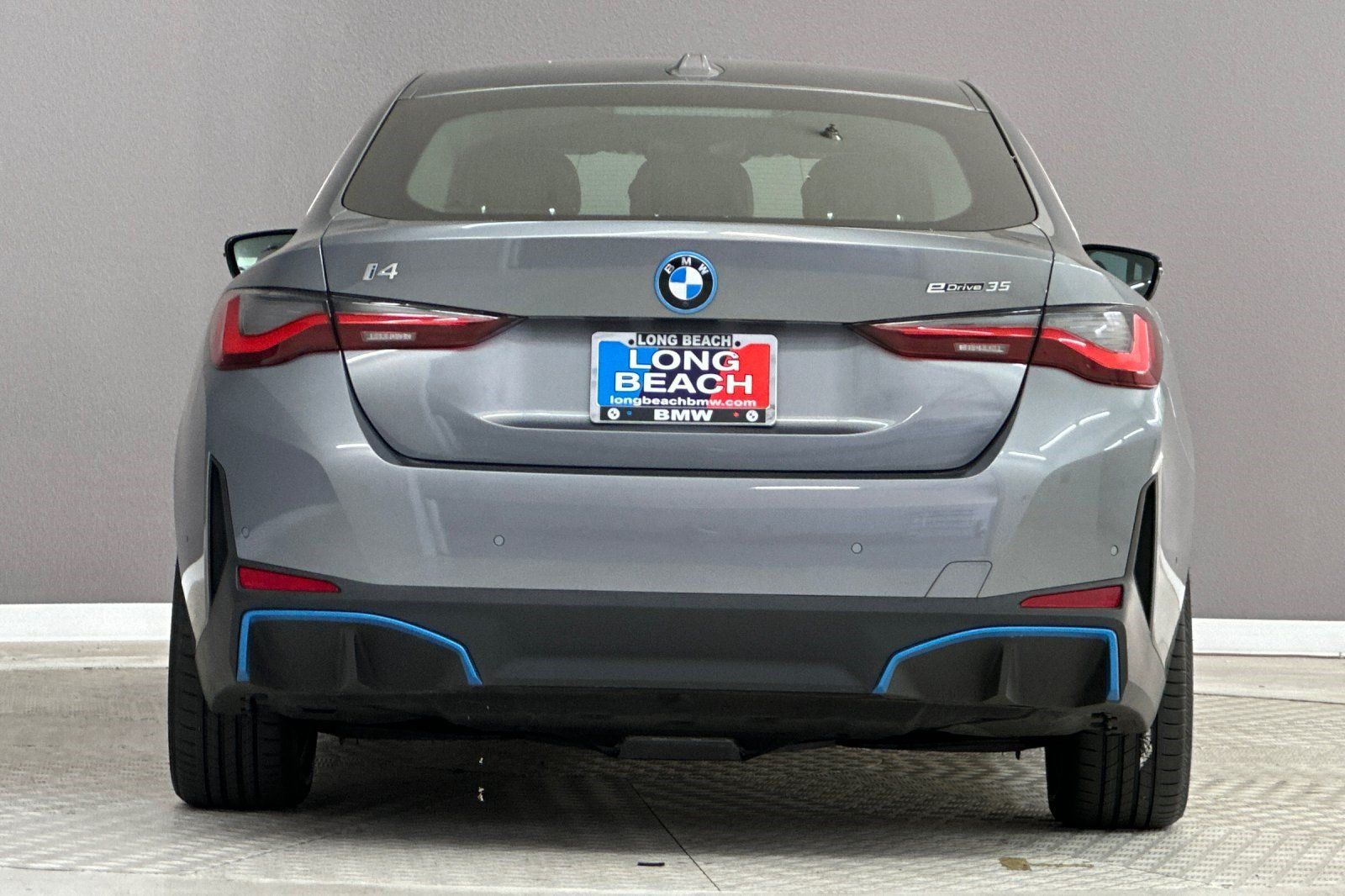 Used 2024 BMW i4 eDrive35 w/ Premium Package RWD image 9