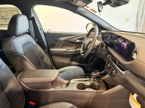 New 2026 Buick Envista Preferred w/ Advanced Safety Package image 22