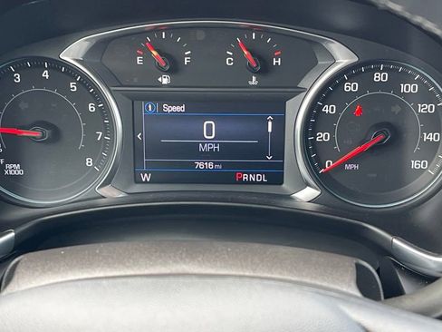 Certified 2024 Chevrolet Equinox LT AWD/4WD image 13