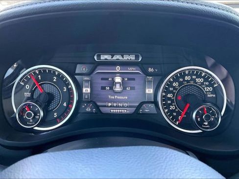 Used 2024 RAM 2500 Laramie AWD/4WD image 22