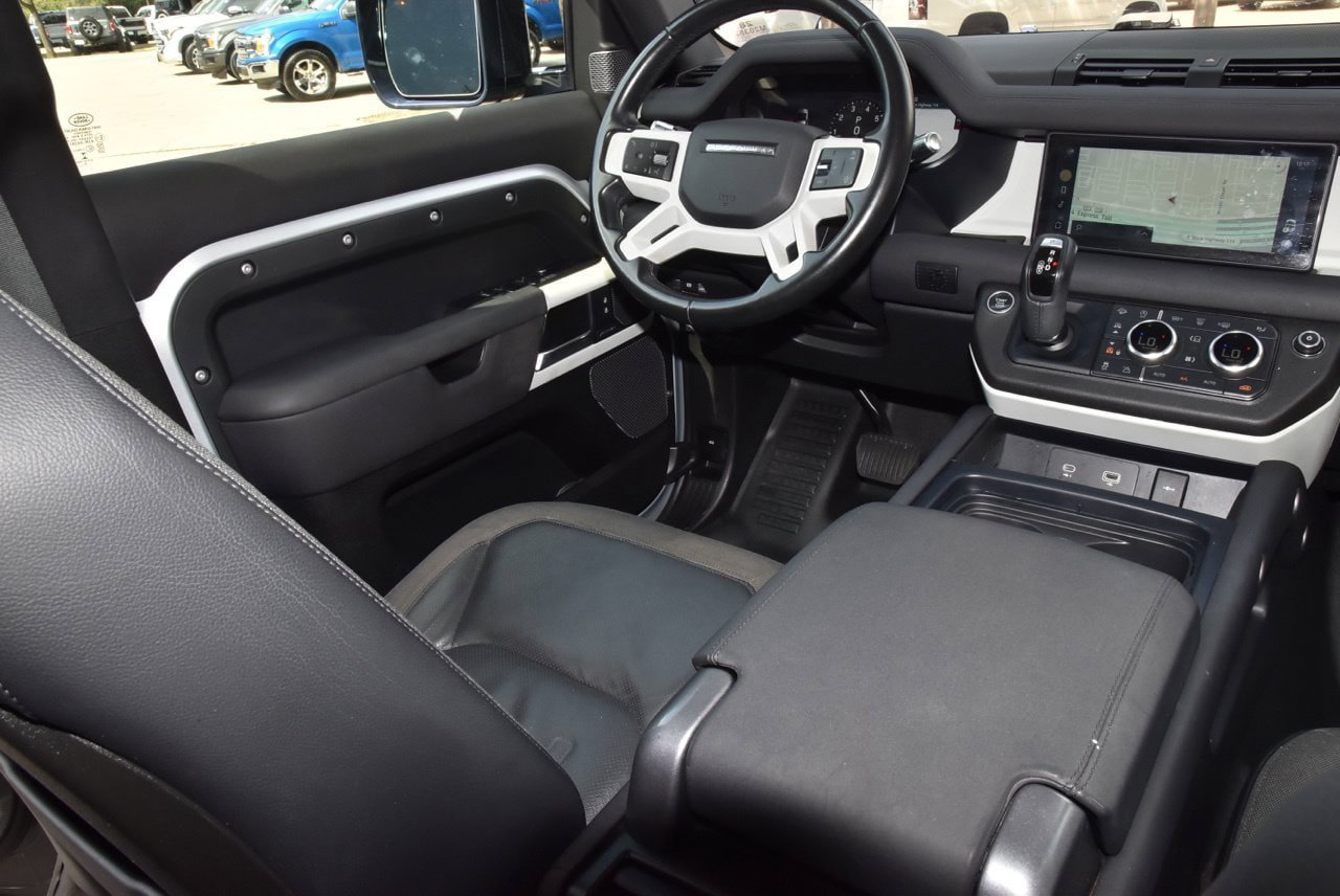 Used 2021 Land Rover Defender 110 S AWD/4WD image 15