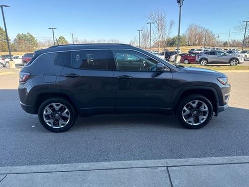 Used 2020 Jeep Compass Limited image 5