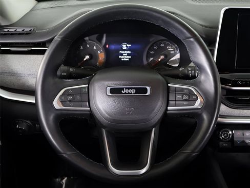 Used 2022 Jeep Compass Latitude w/ Convenience Group image 37