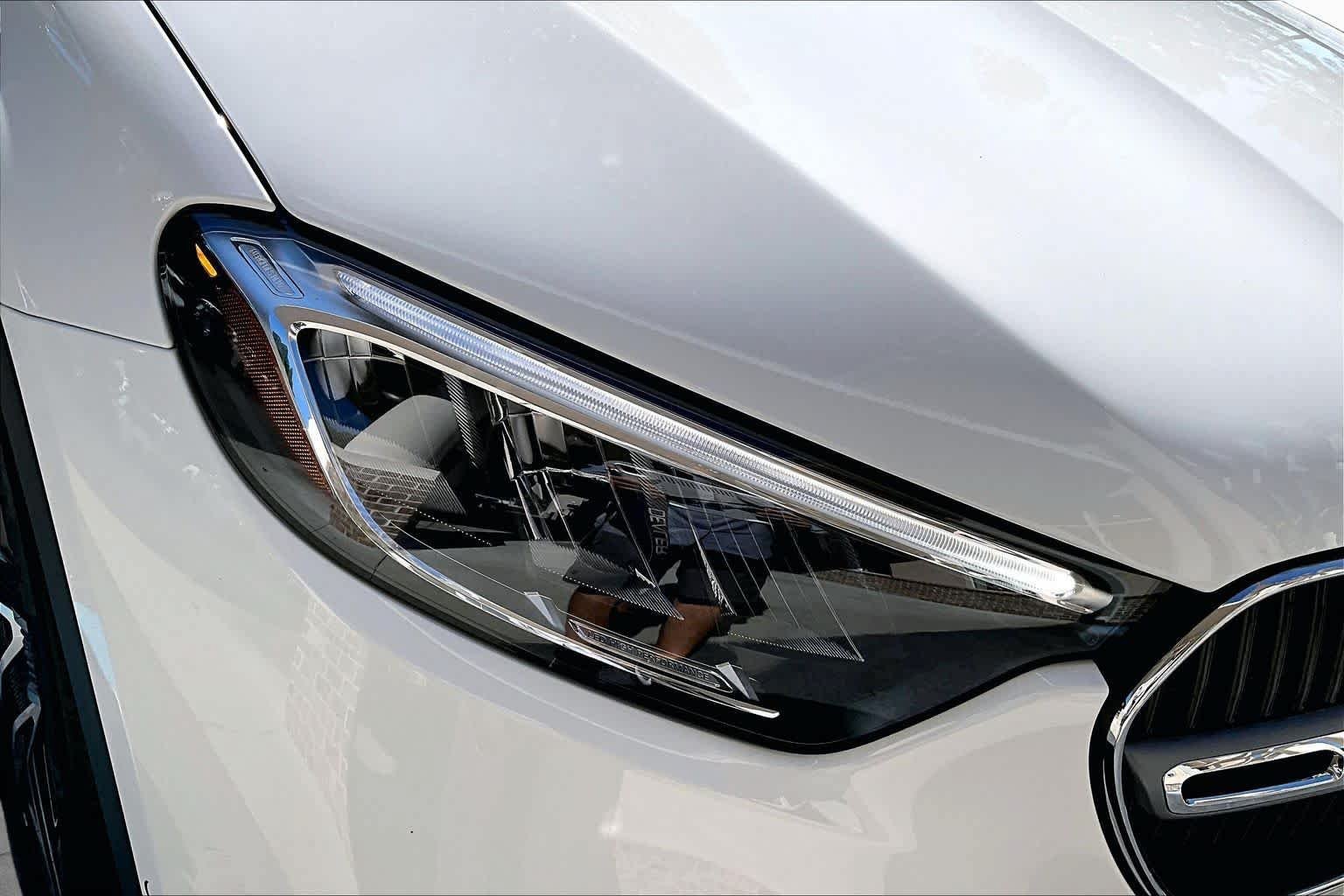 Certified 2026 Mercedes-Benz GLC 300 image 28