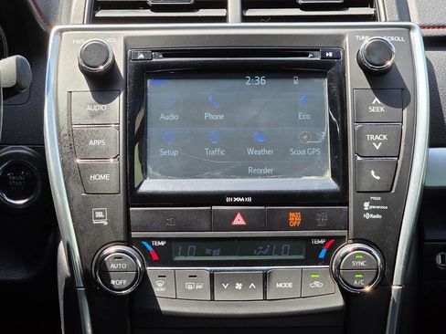 Used 2017 Toyota Camry XSE FWD image 20