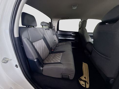 Used 2018 Toyota Tundra SR5 image 26