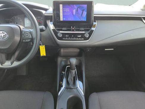 Used 2024 Toyota Corolla LE FWD image 22