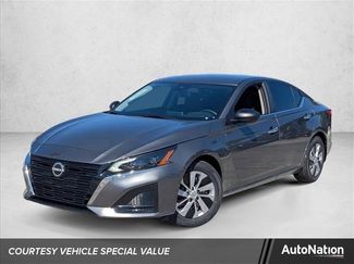 Certified 2025 Nissan Altima 2.5 S video 1