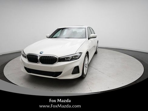 Used 2023 BMW 330e xDrive w/ Driving Assistance Package AWD/4WD image 33