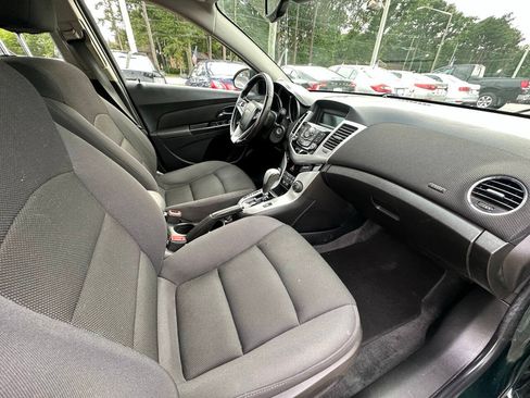 Used 2014 Chevrolet Cruze LT FWD image 16