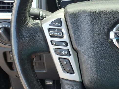 Used 2020 Nissan Titan SV w/ SV Convenience Package AWD/4WD image 19